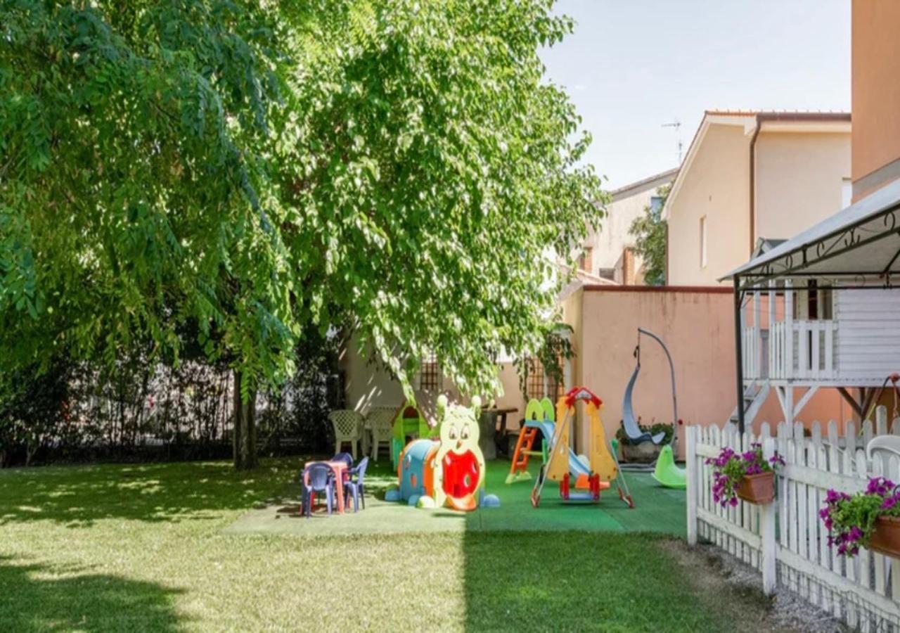 La Meria Di Maria La Terrazza Marina di Grosseto Luaran gambar